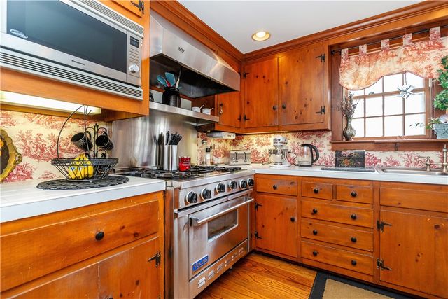 241 Howland Road, East Greenwich, RI 02818