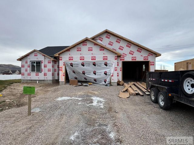 4925 Pierce Ave, Chubbuck, ID 83202