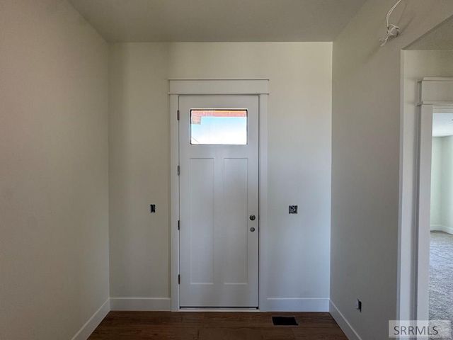 4925 Pierce Ave, Chubbuck, ID 83202