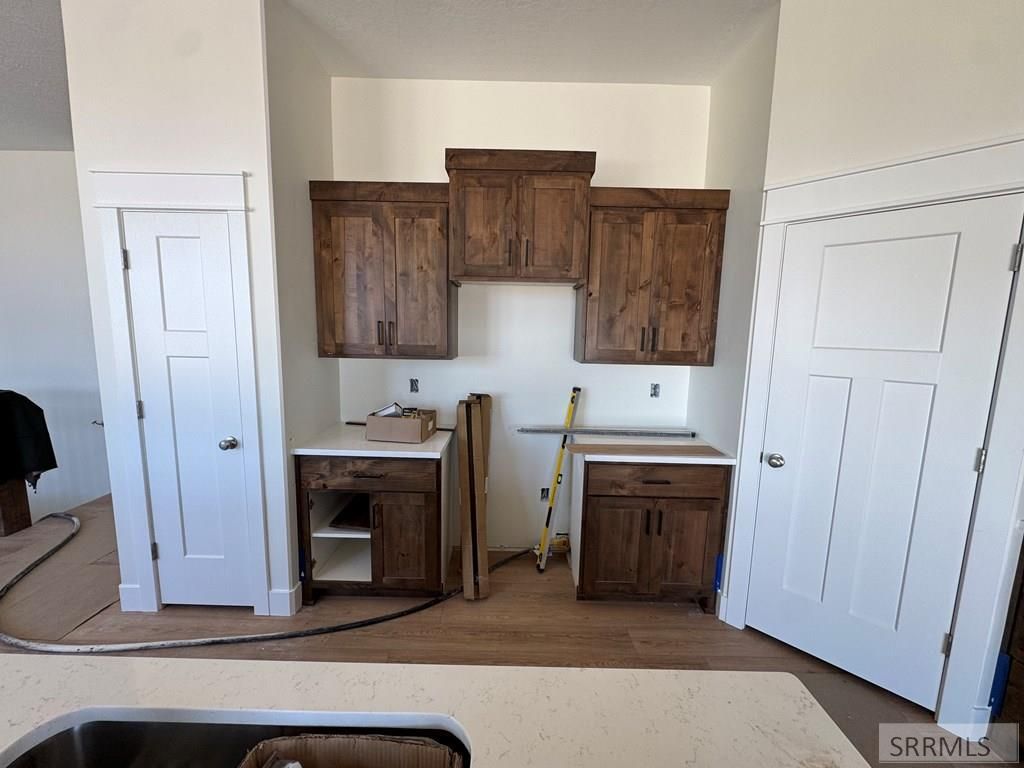 Image 10 of property listing at 4925 Pierce Ave, Chubbuck, ID 83202