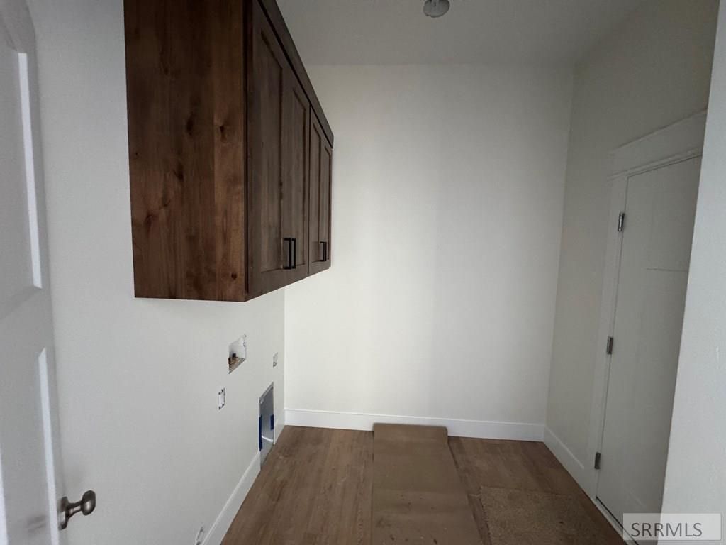 Image 3 of property listing at 4925 Pierce Ave, Chubbuck, ID 83202