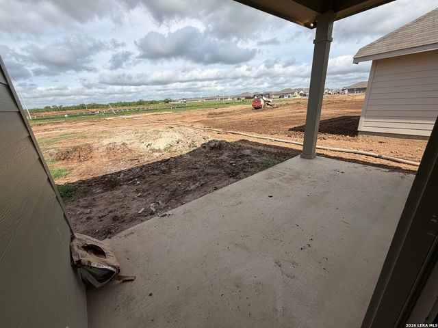 424 Honeydew Way, Seguin, TX 78155