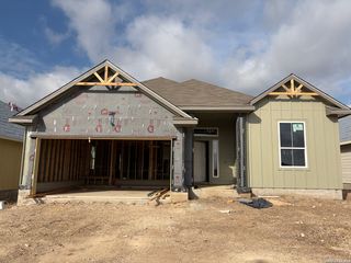 424 Honeydew Way, Seguin, TX 78155