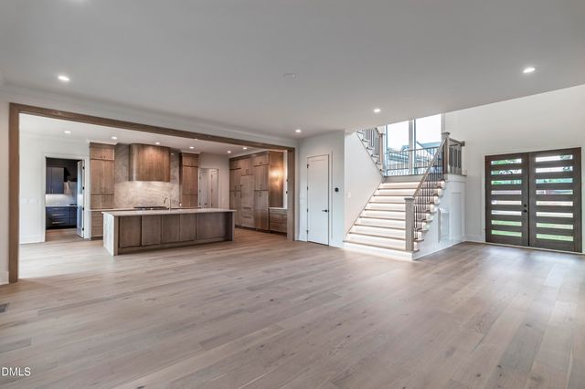 6716 Valley Woods Lane, Cary, NC 27519