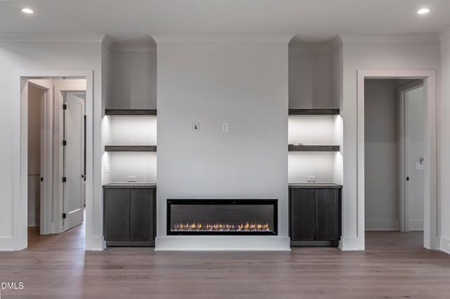 6716 Valley Woods Lane, Cary, NC 27519