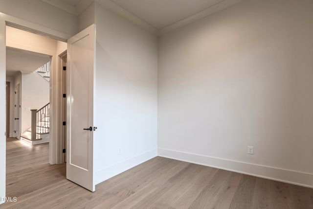 6716 Valley Woods Lane, Cary, NC 27519