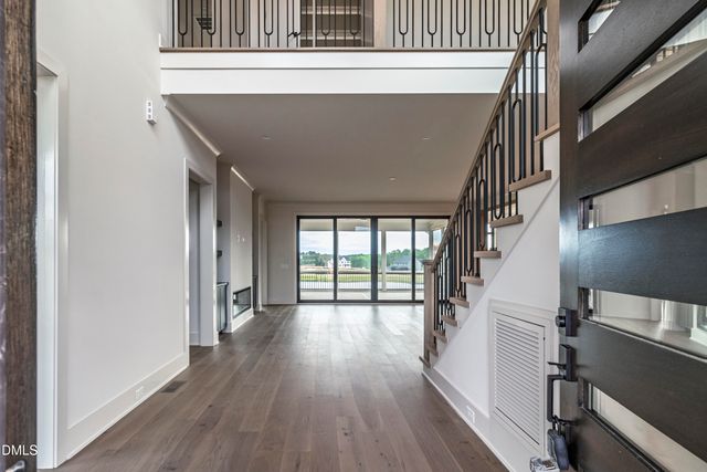 6716 Valley Woods Lane, Cary, NC 27519
