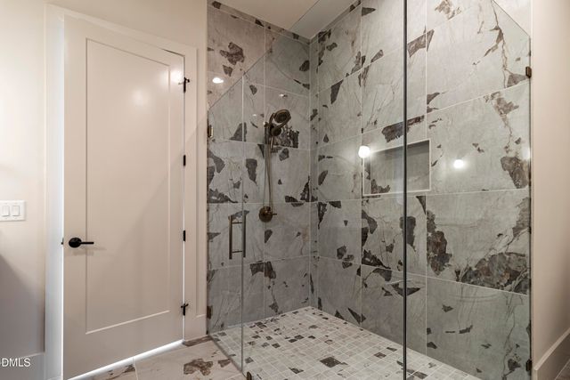 6716 Valley Woods Lane, Cary, NC 27519