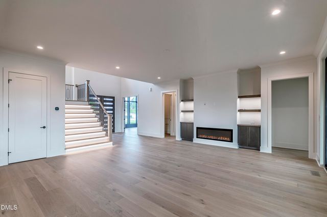 6716 Valley Woods Lane, Cary, NC 27519