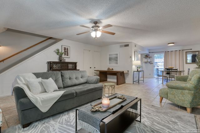 8715 Starcrest Dr Apt 58, San Antonio, TX 78217