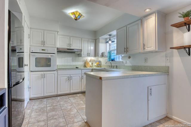 8715 Starcrest Dr Apt 58, San Antonio, TX 78217