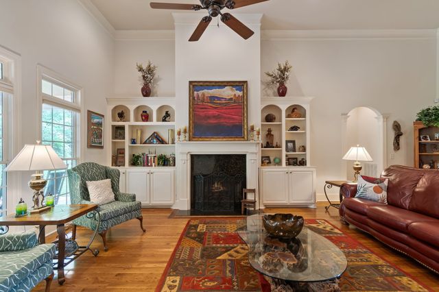 804 Highgrove Cir, Franklin, TN 37069