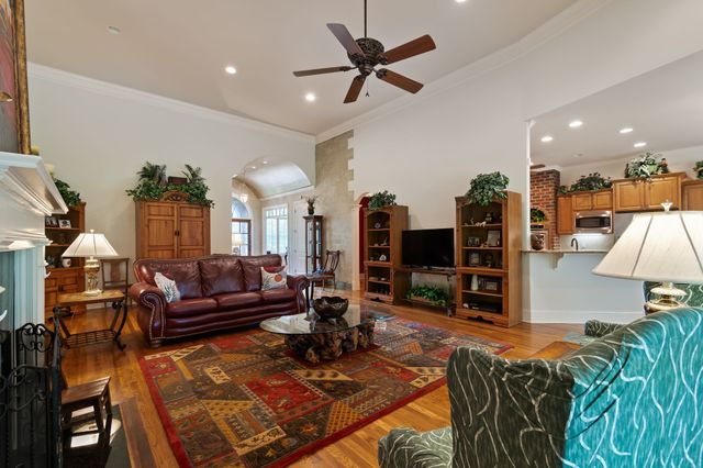 804 Highgrove Cir, Franklin, TN 37069
