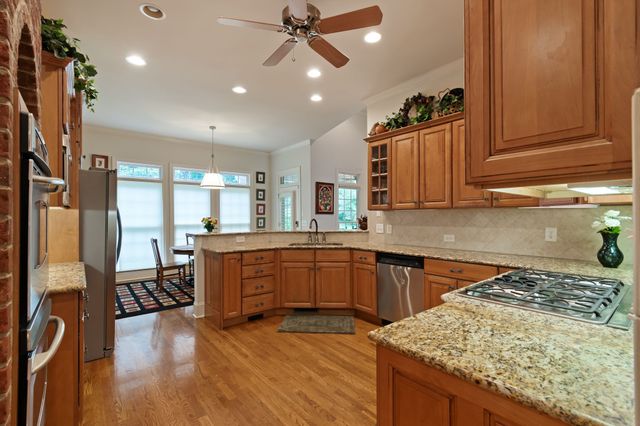804 Highgrove Cir, Franklin, TN 37069