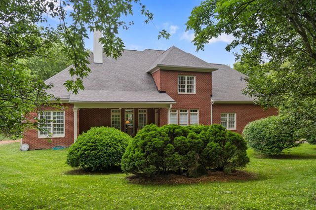 804 Highgrove Cir, Franklin, TN 37069