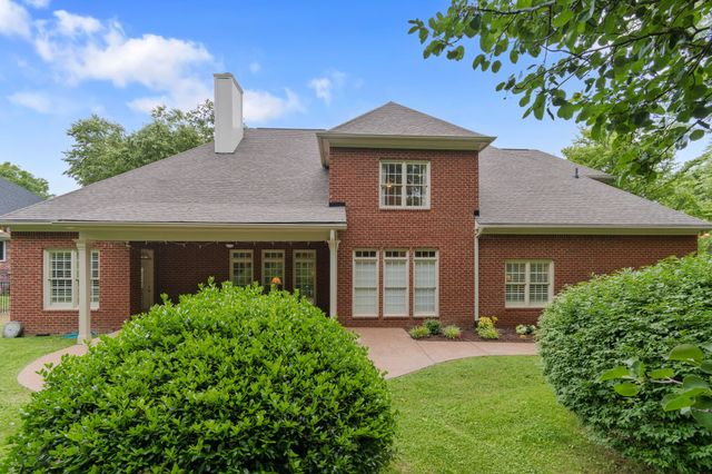 804 Highgrove Cir, Franklin, TN 37069