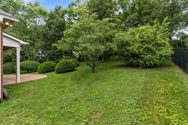 804 Highgrove Cir, Franklin, TN 37069