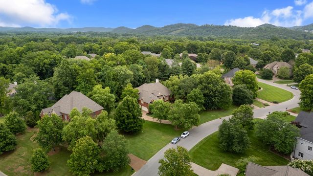 804 Highgrove Cir, Franklin, TN 37069