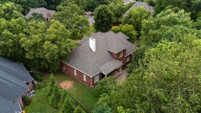 804 Highgrove Cir, Franklin, TN 37069