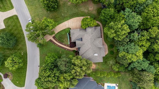 804 Highgrove Cir, Franklin, TN 37069