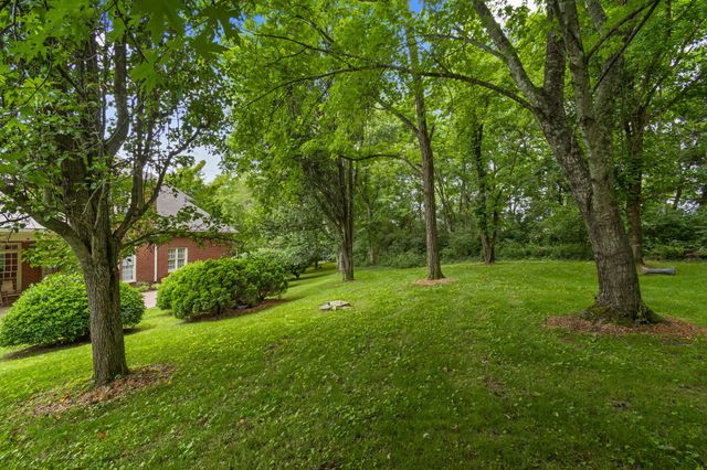 804 Highgrove Cir, Franklin, TN 37069