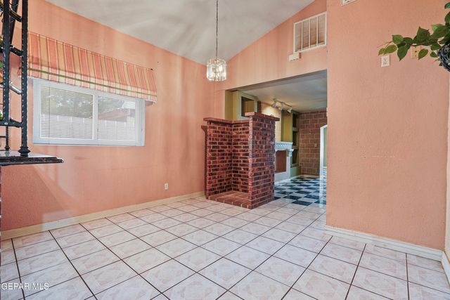 306 A Street SW, Fabens, TX 79838