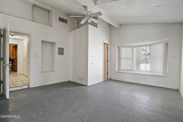 306 A Street SW, Fabens, TX 79838
