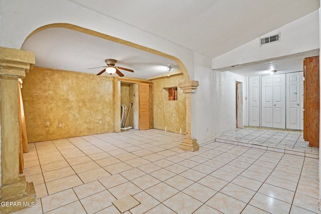 306 A Street SW, Fabens, TX 79838