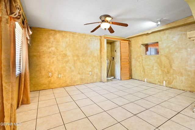306 A Street SW, Fabens, TX 79838
