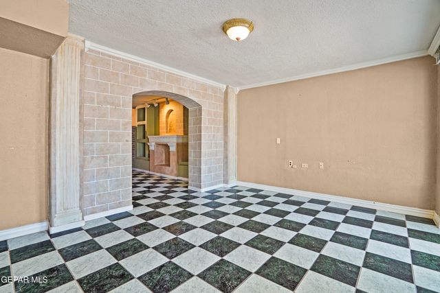 306 A Street SW, Fabens, TX 79838