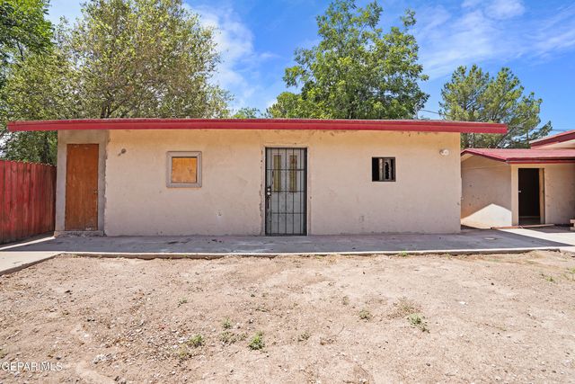 306 A Street SW, Fabens, TX 79838