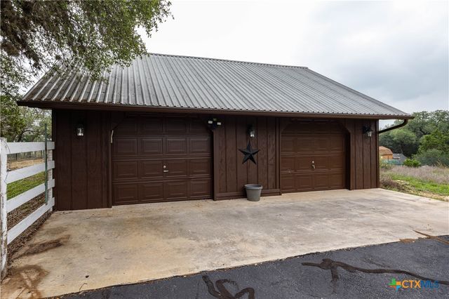 1645 Agarita Drive, Fischer, TX 78623