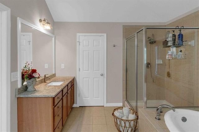 3123 Wolf Club Dr. SW, Atlanta, GA 30349