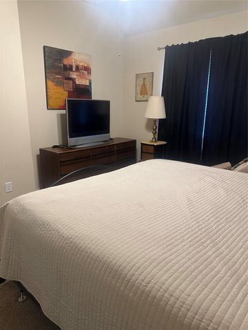 12947 Winners Circle, Montgomery, TX 77356