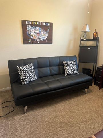 12947 Winners Circle, Montgomery, TX 77356