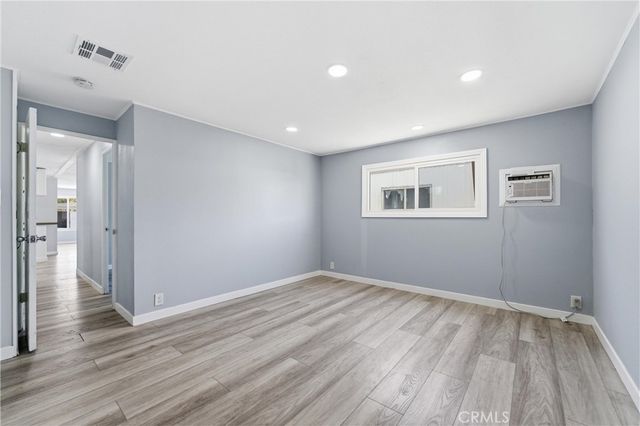 3157 E I Avenue E2, Lancaster, CA 93535