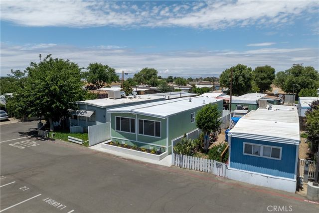 3157 E I Avenue E2, Lancaster, CA 93535