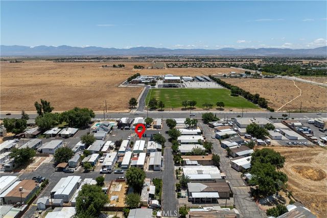 3157 E I Avenue E2, Lancaster, CA 93535