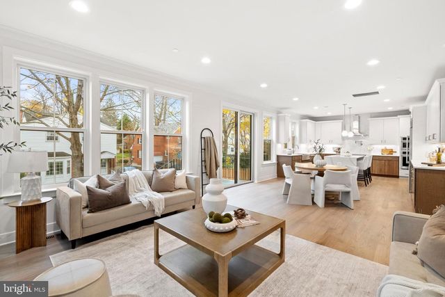 8506 HEMPSTEAD AVE, Bethesda, MD 20817