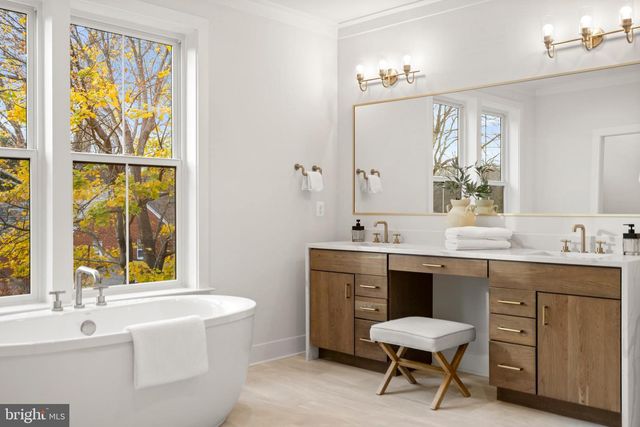 8506 HEMPSTEAD AVE, Bethesda, MD 20817