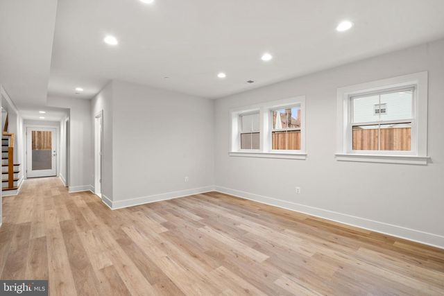 8506 HEMPSTEAD AVE, Bethesda, MD 20817