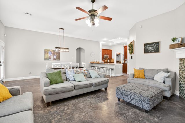 1227 Belle Meade Way, Burleson, TX 76028