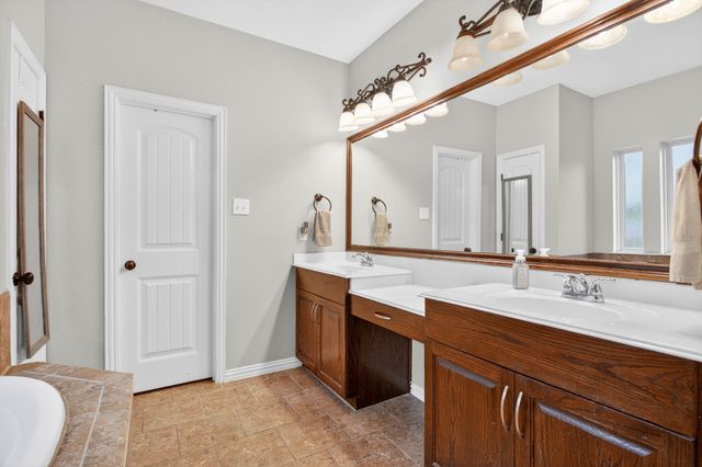 1227 Belle Meade Way, Burleson, TX 76028