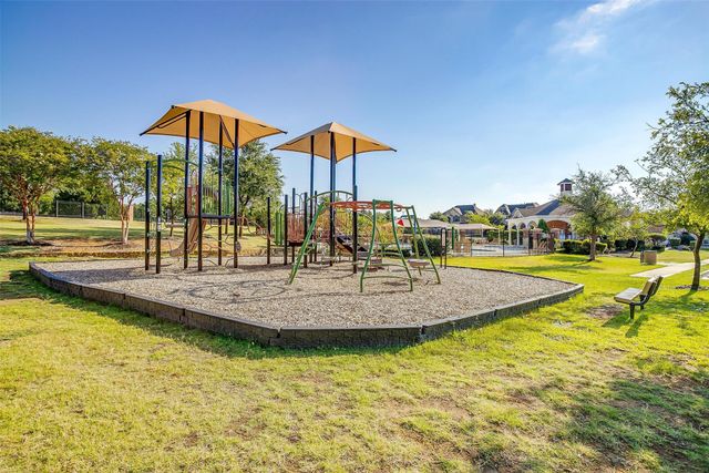 1227 Belle Meade Way, Burleson, TX 76028