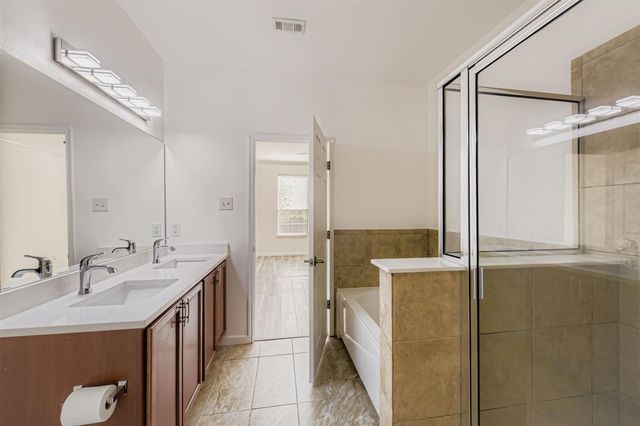 334 Nandina DR, Buda, TX 78610