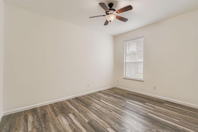 334 Nandina DR, Buda, TX 78610