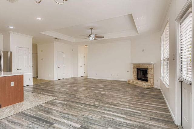 334 Nandina DR, Buda, TX 78610