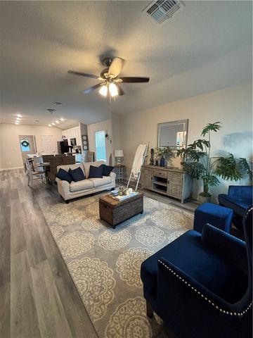1010 25th St, Corpus Christi, TX 78405