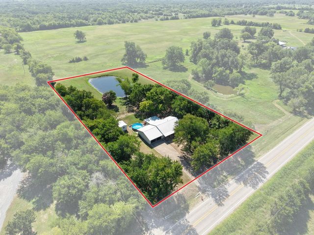 10443 Fm 512, Wolfe City, TX 75496
