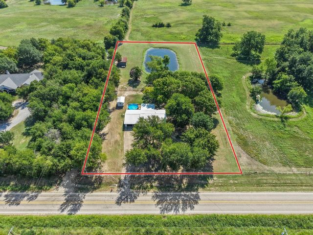 10443 Fm 512, Wolfe City, TX 75496